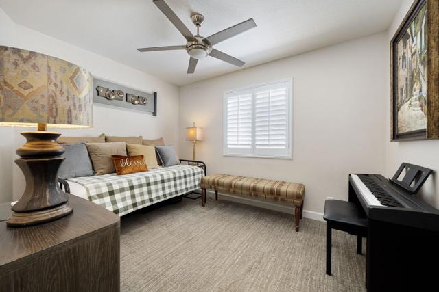 31465 Whispering Palms Trail, Cathedral City CA: https://media.crmls.org/mediaz/a4acec38-02f1-4180-aa8d-ea100f47e3ca.jpg