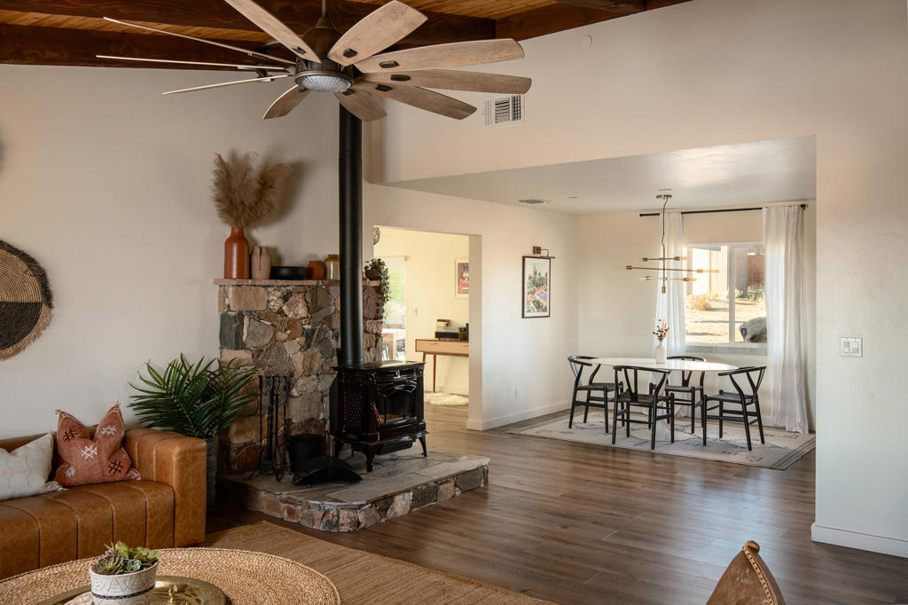 MLS #219138797DA image #9