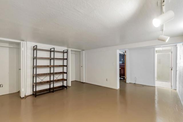 20335 Saratoga Los Gatos Road, Saratoga CA: https://media.crmls.org/mediaz/a4ad3373-1b0a-4590-b076-29068fb82c0b.jpg