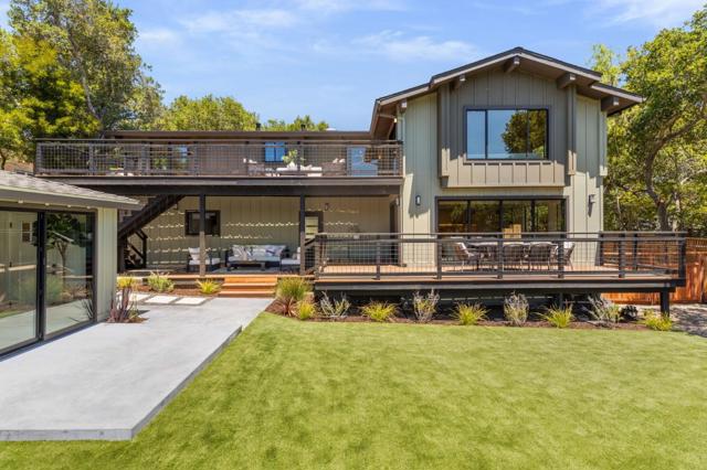 522 Summit Drive, Redwood City CA: https://media.crmls.org/mediaz/a4ad5175-429f-4bfe-ac6d-6669a7f49ef4.jpg