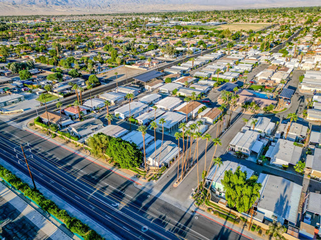 88 Dunes Circle, Cathedral City CA: https://media.crmls.org/mediaz/a4ae620b-f80c-4895-ab4d-2dd6b06afbcf.jpg