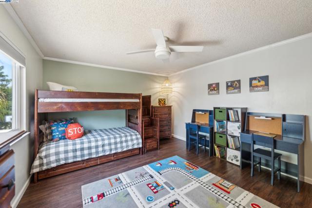 2740 Mohawk Cir, San Ramon CA: https://media.crmls.org/mediaz/a4ae7318-5d0c-4f88-8aef-d9e435f0359c.jpg
