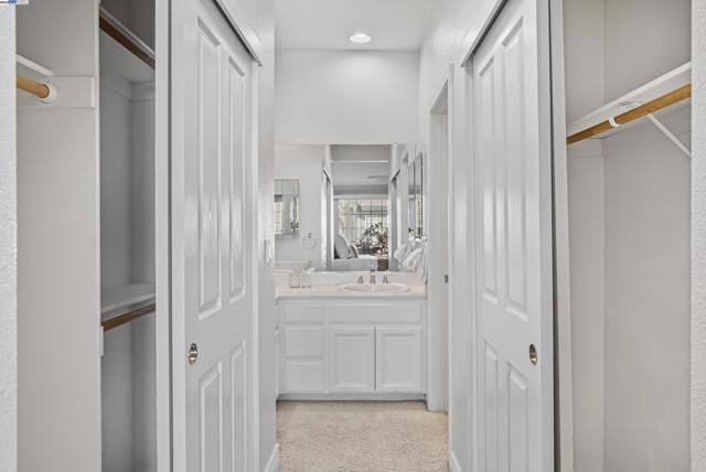 4165 Cortina Ct, Pleasanton CA: https://media.crmls.org/mediaz/a4b18a0e-4712-4ce9-b03b-7a8dfd65a8a3.jpg