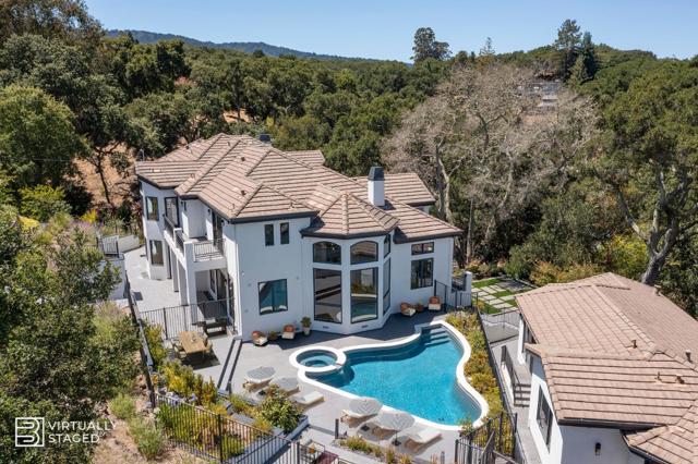 333 Raymundo Drive, Woodside CA: https://media.crmls.org/mediaz/a4b32499-aede-4da0-8c94-a460eedc8437.jpg