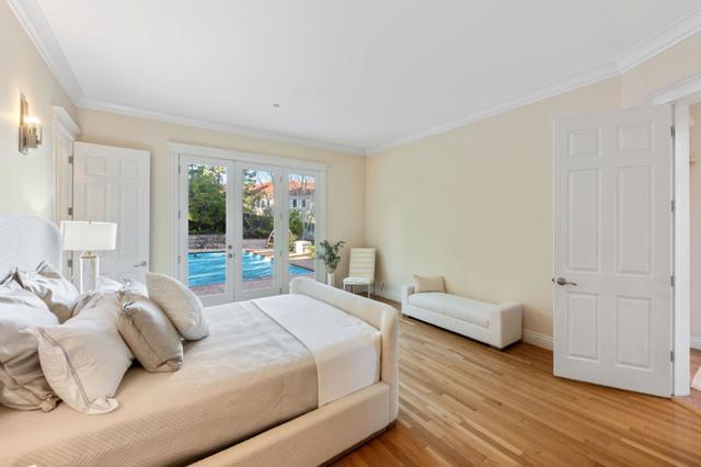 2496 Butternut Drive, Hillsborough CA: https://media.crmls.org/mediaz/a4b3c9c0-363c-4684-addd-35e5cd92f930.jpg