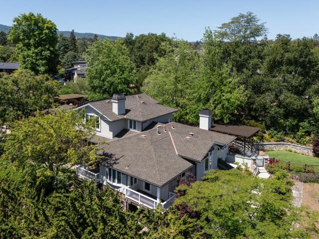 13801 Templeton Place, Los Altos CA: https://media.crmls.org/mediaz/a4b3fc1a-5c12-4944-8400-9dd0c4002aef.jpg