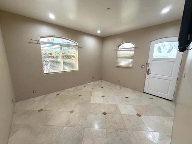 131 30th Avenue, Santa Cruz CA: https://media.crmls.org/mediaz/a4b41fdd-fb1e-409c-a1a1-01e645de1887.jpg
