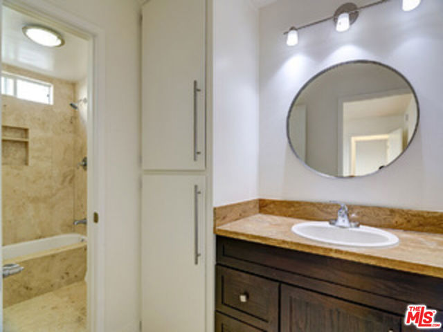 2884 Sawtelle Boulevard, Los Angeles CA: https://media.crmls.org/mediaz/a4b46f85-b0b7-4b85-a4a9-407d21f896c0.jpg