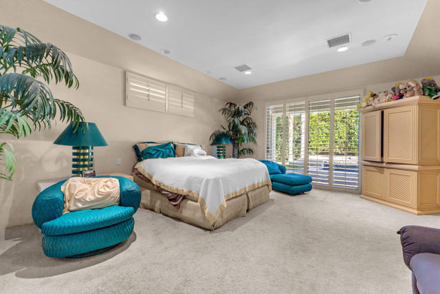 Image 12 of 35 For 2438 S Caliente Drive