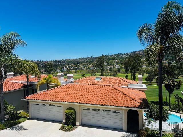 2520 Navarra Drive, Carlsbad CA: https://media.crmls.org/mediaz/a4b4e26c-e3b9-4728-991f-c163ef78f133.jpg