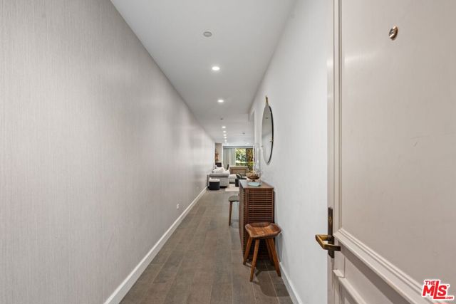 701 Ocean Avenue, Santa Monica CA: https://media.crmls.org/mediaz/a4b56190-a806-495f-9447-7db5f7bcade2.jpg