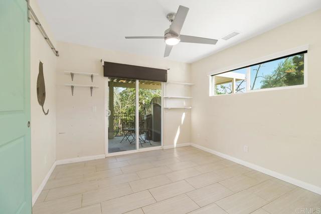 39255 De Luz Rd, Fallbrook CA: https://media.crmls.org/mediaz/a4b6037d-e9c5-4c81-bded-05825f84386e.jpg