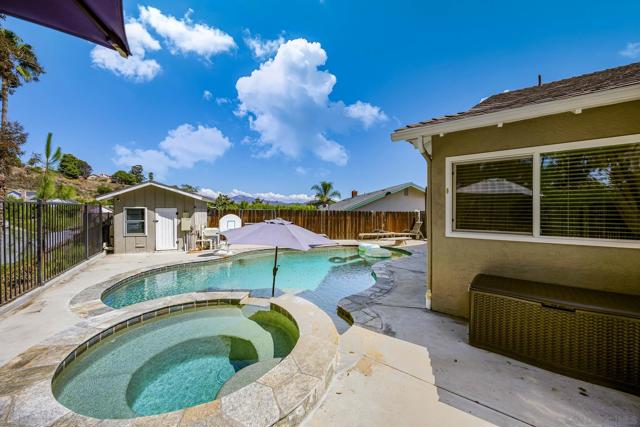 13306 Tawanka Dr, Poway CA: https://media.crmls.org/mediaz/a4b626fa-5fd5-466c-bebd-33f02e482144.jpg