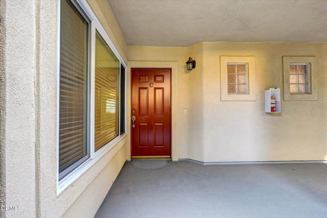 Detail Gallery Image 5 of 43 For 719 E Tujunga #B,  Burbank,  CA 91501 - 3 Beds | 2/1 Baths