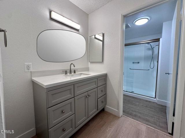 3239 Altura Avenue, Glendale CA: https://media.crmls.org/mediaz/a4b6a545-e3e0-4f0d-9a64-8a12ae8003a2.jpg