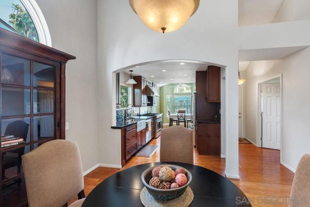 13874 Amber Sky Ln, San Diego CA: https://media.crmls.org/mediaz/a4b6b034-411d-4fad-9d17-8f723200a4c3.jpg