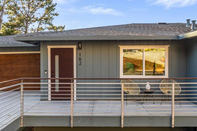 162 Coronado Avenue, San Carlos CA: https://media.crmls.org/mediaz/a4b89bc9-8134-4266-81a9-46143fbace2f.jpg