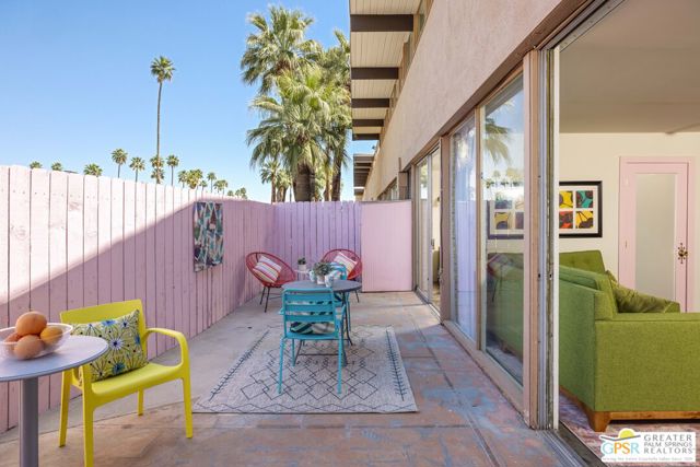 1111 E Palm Canyon Drive, Palm Springs CA: https://media.crmls.org/mediaz/a4b90ae4-77ce-4e79-9fe9-26869e651ca0.jpg