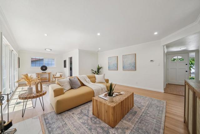 1284 Mandarin Drive, Sunnyvale CA: https://media.crmls.org/mediaz/a4b9ed2d-530a-424c-a7fc-03659cc0735e.jpg