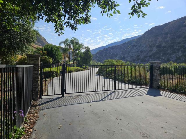 22 Silver Forest Court, Azusa CA: https://media.crmls.org/mediaz/a4ba86bc-7f99-43e5-8a7d-3f5236c5b5aa.jpg