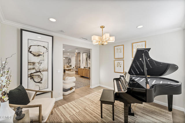 Detail Gallery Image 11 of 75 For 2820 San Pasqual St, Pasadena,  CA 91107 - 5 Beds | 5/1 Baths