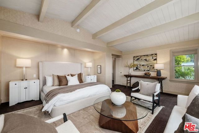 1231 Hilldale Avenue, Los Angeles CA: https://media.crmls.org/mediaz/a4bd0d88-a5d1-4356-956f-2abeaa36cfec.jpg