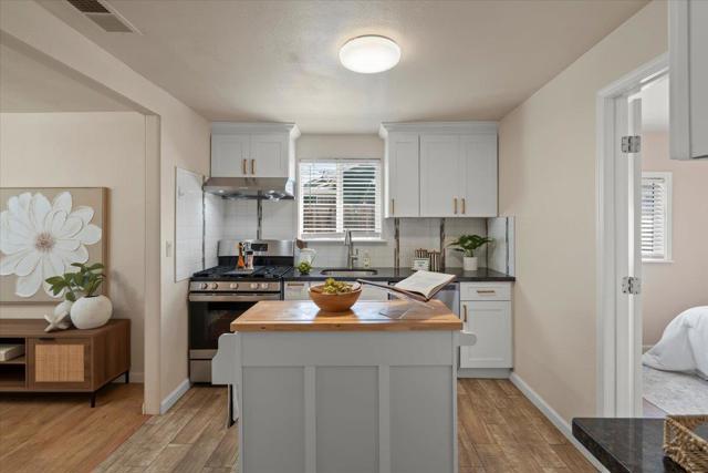 1025 N 12th Street, San Jose CA: https://media.crmls.org/mediaz/a4bd4fff-cb11-45c3-b73a-75234f8a721e.jpg