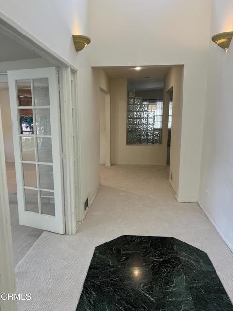 5414 Palm Drive, La Canada Flintridge CA: https://media.crmls.org/mediaz/a4bd601c-1646-4520-82a2-e8317a989ba2.jpg