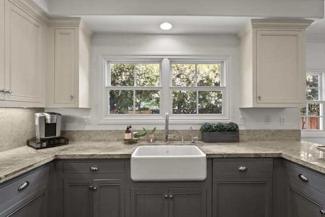 1246 Hoover Street, Menlo Park CA: https://media.crmls.org/mediaz/a4be5459-f7b4-4d1d-b9ef-b1d94fb36818.jpg