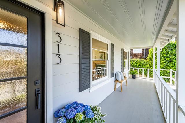 313 Vista Drive, Watsonville CA: https://media.crmls.org/mediaz/a4be8e7f-0a70-425c-bc64-b2e2a9c2188b.jpg
