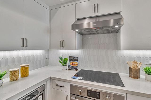 1125 Esther Court, Palo Alto CA: https://media.crmls.org/mediaz/a4bebb1e-6695-460a-bc40-7f03d046d734.jpg