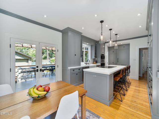 1327 Campbell Street, Glendale CA: https://media.crmls.org/mediaz/a4bf4723-c9d3-4449-a8c0-7b0e52b8ba2e.jpg