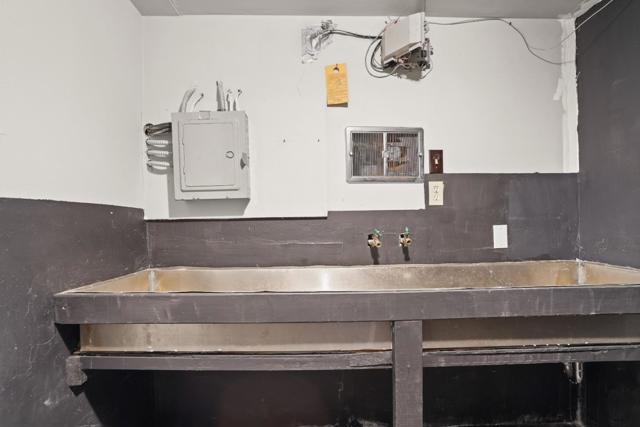 78 Seacliff Avenue, Daly City CA: https://media.crmls.org/mediaz/a4bf6516-cdb8-42d1-8eab-068cf3bb3666.jpg