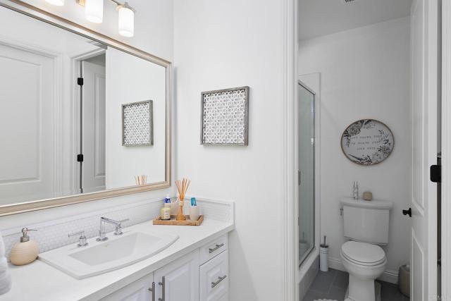 15642 Tanner Ridge Rd, San Diego CA: https://media.crmls.org/mediaz/a4bfa289-9e3d-484f-a43e-5504c199e073.jpg