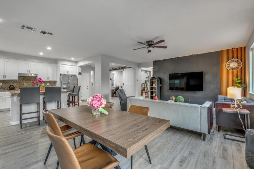 A4C07D72 9832 4Edc Bb4D 65Dc412Bca1E 310 Ashlee Avenue, Tracy, Ca 95391 &Lt;Span Style='BackgroundColor:transparent;Padding:0Px;'&Gt; &Lt;Small&Gt; &Lt;I&Gt; &Lt;/I&Gt; &Lt;/Small&Gt;&Lt;/Span&Gt;