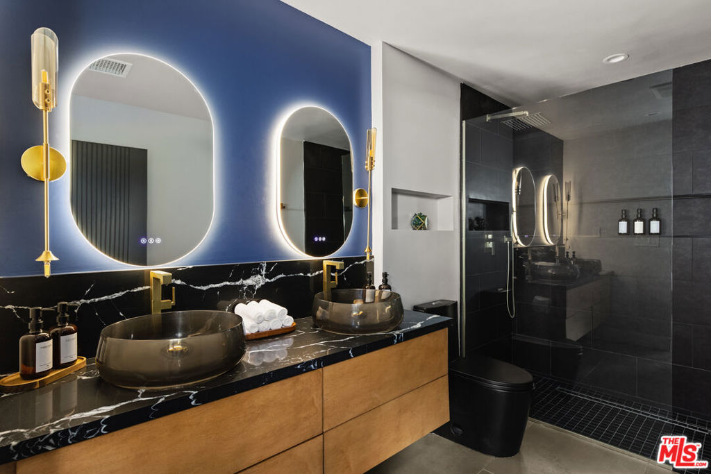 MLS #25614857 image #20