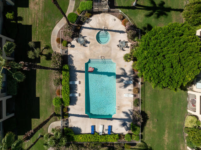 34041 Calle Mora, Cathedral City CA: https://media.crmls.org/mediaz/a4c23661-4e49-4acd-8ac7-4f80fa3e68b3.jpg