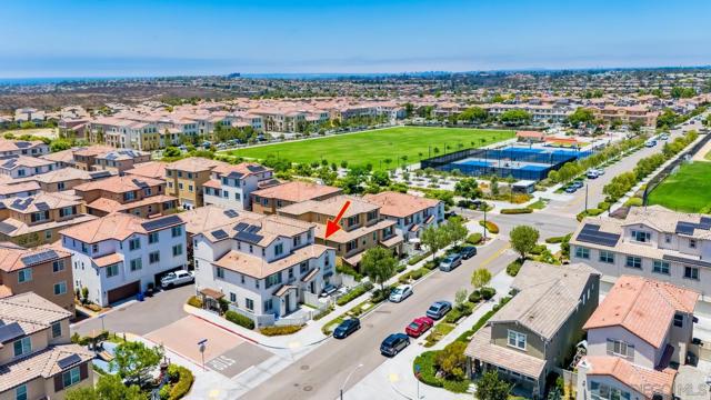 1718 Santa Ivy Ave, Chula Vista CA: https://media.crmls.org/mediaz/a4c2513a-df85-4035-a0a7-223bc41f1442.jpg