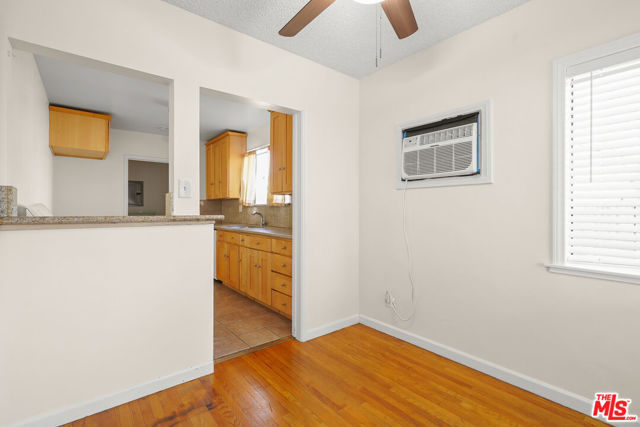 1505 North Niagara Street photo 7