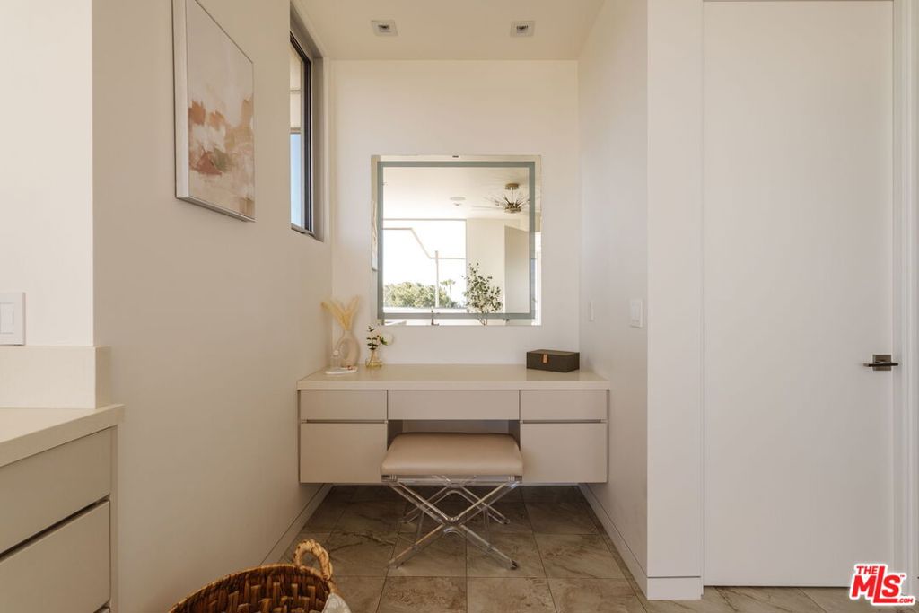 MLS #26875921 image #62