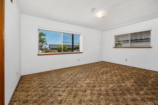 Image 18 of 34 For 1643 Galway Place