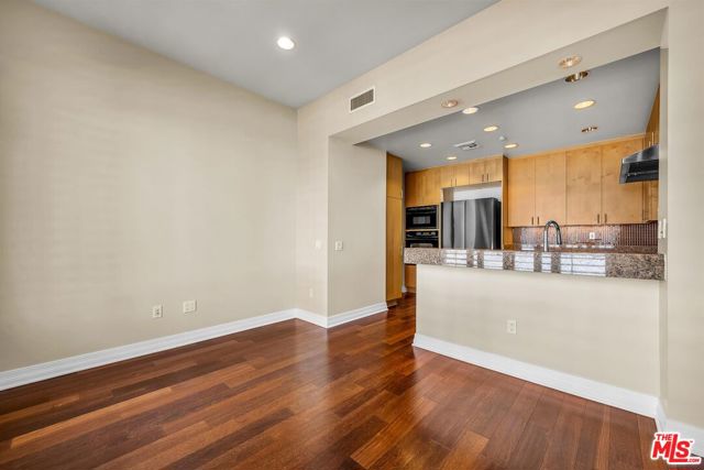 11847 Gorham Avenue, Los Angeles CA: https://media.crmls.org/mediaz/a4c3d28e-82cf-4cf4-974b-530117733cda.jpg