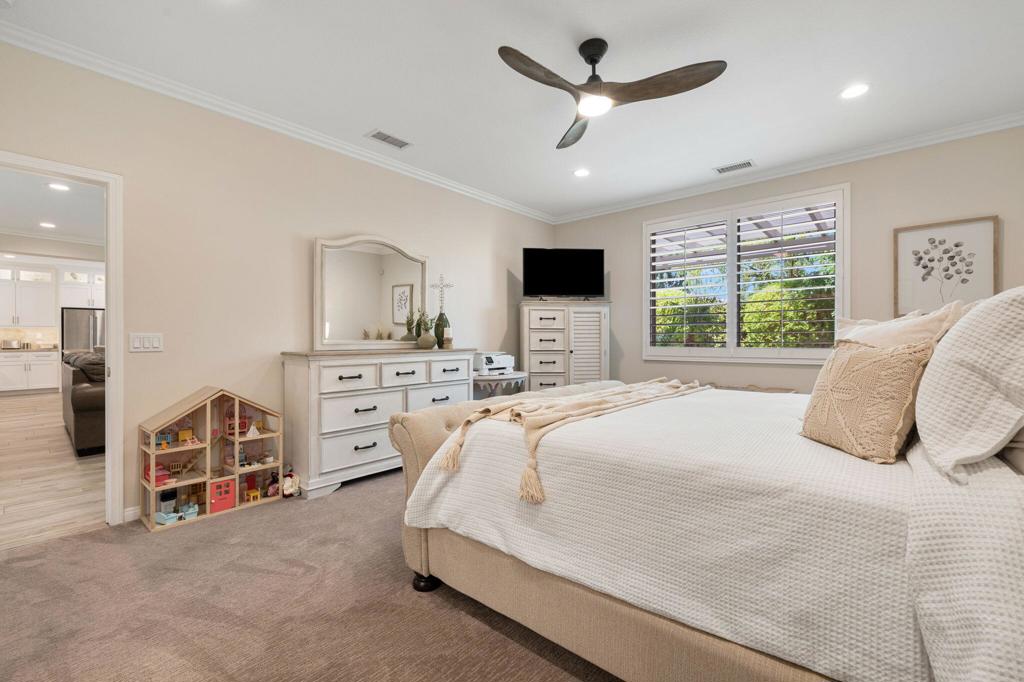 MLS #219135588DA image #19