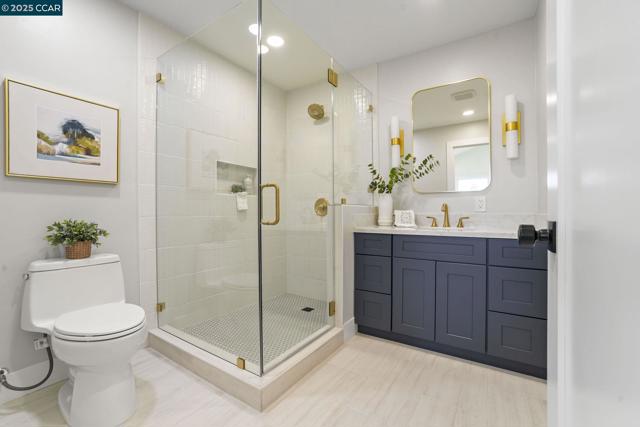 3715 Liscome Way, Concord CA: https://media.crmls.org/mediaz/a4c40ae9-4226-4b50-9865-8b40fcd050ec.jpg