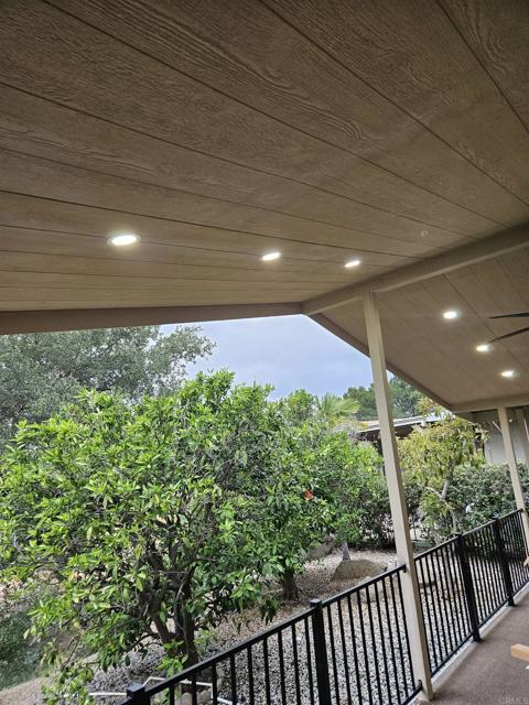 Detail Gallery Image 14 of 16 For 8975 Lawrence Welk Dr #326,  Escondido,  CA 92026 - 2 Beds | 2 Baths