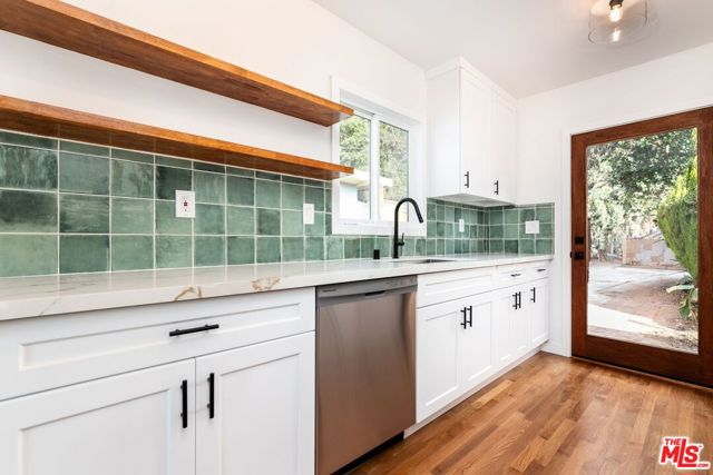 6221 Arroyo Glen Street, Los Angeles CA: https://media.crmls.org/mediaz/a4c4f3e8-6ea5-4ec5-92ed-babfd109433e.jpg