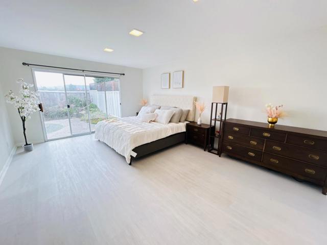 Image 20 of 48 For 1066 Castleton Way
