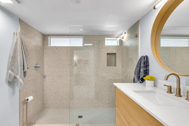 69 Nile Street, Palm Springs CA: https://media.crmls.org/mediaz/a4c643b5-bb91-481c-8cee-62d890c067b3.jpg