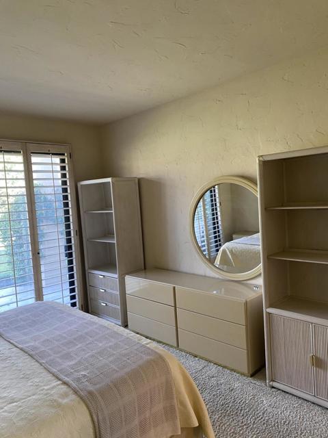 54673 Oakhill, La Quinta CA: https://media.crmls.org/mediaz/a4c67129-30b7-4753-9e53-f45514200063.jpg
