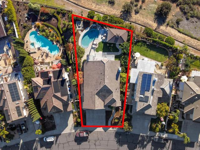 Detail Gallery Image 1 of 34 For 866 Windridge Cir, San Marcos,  CA 92078 - 4 Beds | 2 Baths